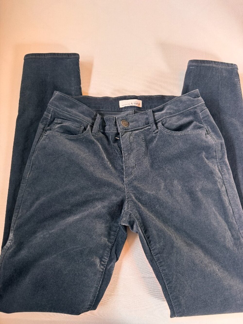 Cool! LOFT Modern Skinny Corduroy Pants in Dusty French Blue (Size 4 / 27) - Picture 2 of 6
